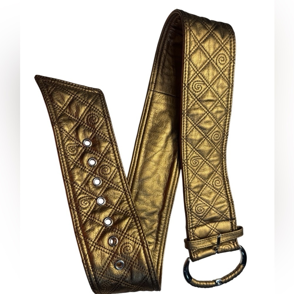 Tracy Porter gold Metallic all Leather Belt size medium NEW